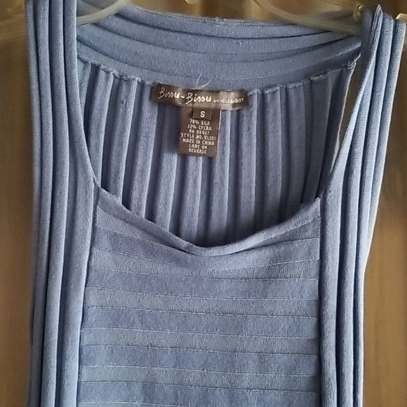 Bisou-Bisou blue ribbed crop top - Picture 2 of 6